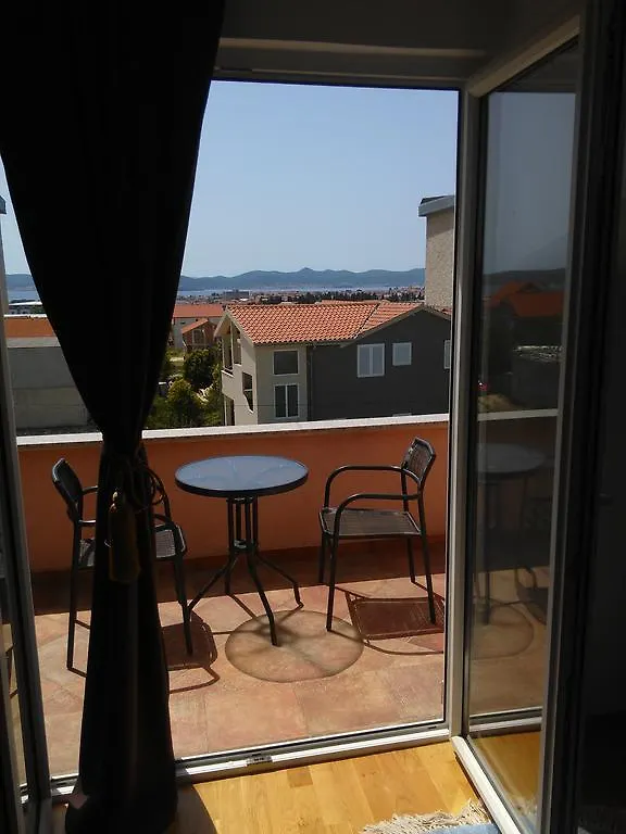 Apartment Tim Zara