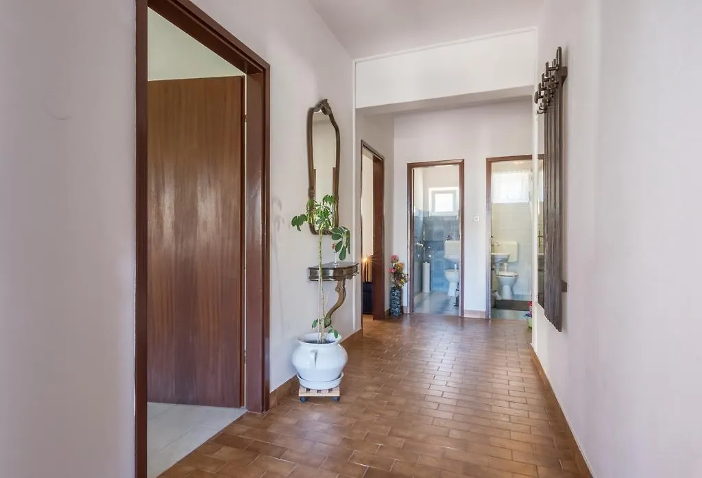 Apartment Tim Zadar 0*,  Croatia
